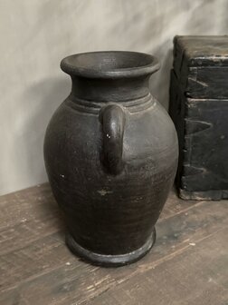 Oude claypot Nepal E