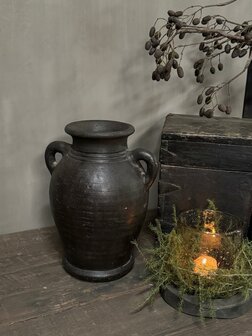 Oude claypot Nepal E