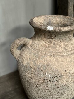 Oude claypot Nepal H