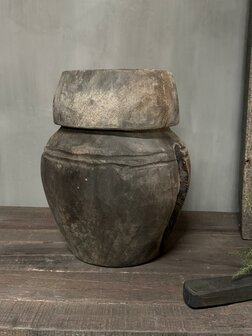 Unieke pot met deksel Luksa C