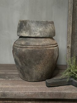 Unieke pot met deksel Luksa C