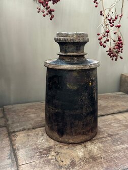 Nepalese kruik L1
