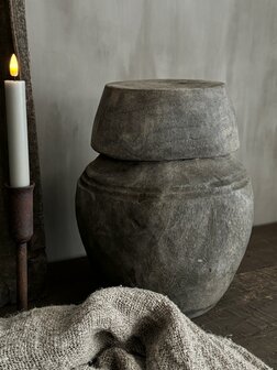 Unieke pot met deksel Luksa F