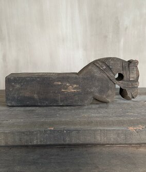 Authentieke houten paarden Aura Peeperkorn  A (set)