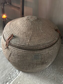 Oude Dessert mand India| Old basket India C (afhalen)