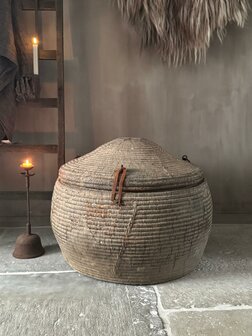 Oude Dessert mand India| Old basket India C (afhalen)