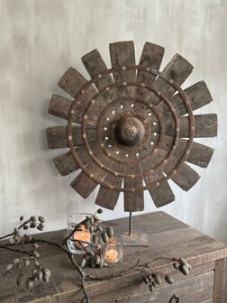 Spinnewiel op standaard C (afhalen)