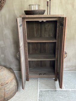 2- deurs kastje met schuif Driftwood A (afhalen)