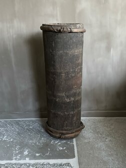 Hoge houten vijzel| hoge houten pot C (afhalen)