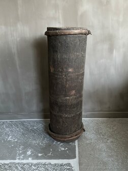 Hoge houten vijzel| hoge houten pot C (afhalen)