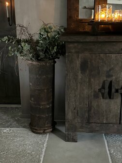 Hoge houten vijzel| hoge houten pot C (afhalen)