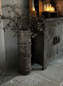 Hoge houten vijzel| hoge houten pot E (afhalen)