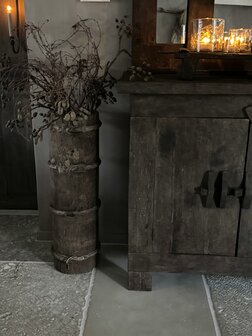 Hoge houten vijzel| hoge houten pot E (afhalen)