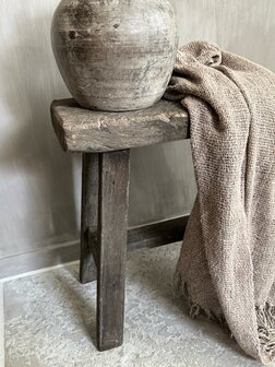 Oud houten kruk Old Barn 45cm A