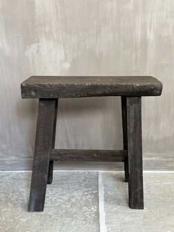 Oud houten kruk Old Barn 45cm B