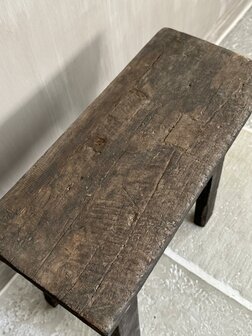 Oud houten kruk Old Barn 45cm B