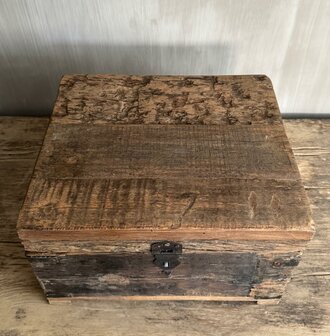 Houten kist oud hout | Houten kist truckwood  A Large