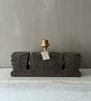 Lamp van ee  uniek ornament Aura Peeperkorn 
