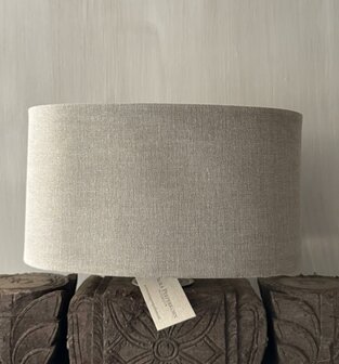 Lamp van ee  uniek ornament Aura Peeperkorn 