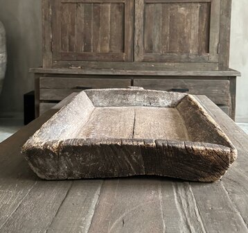Houten schaal met handvat| houten bak met handvat 1