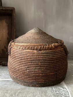 Oude dessert mand India small| Old basket india smaal A (afhalen)