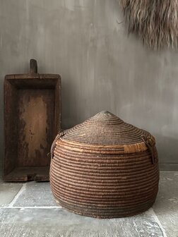Oude dessert mand India small| Old basket india smaal A (afhalen)