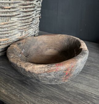 Oud houten schaaltje Ba