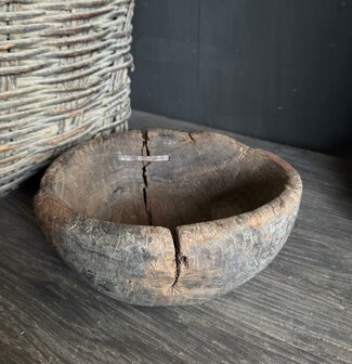 Oud houten schaaltje Ba