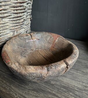 Oud houten schaaltje Ba