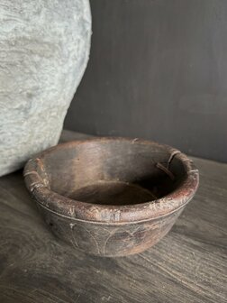 Oud houten schaaltje Bd