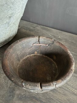 Oud houten schaaltje Bd