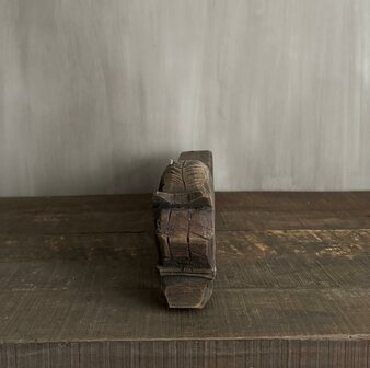 Authentieke houten paarden Aura Peeperkorn  D (set)