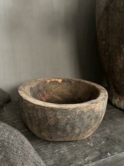 Oud houten schaaltje Z1