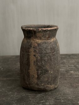 Nepalese kruik XS M11(hoogte 12cm)