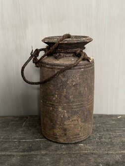 Nepalese kruik met deksel M4 (hoogte 21cm