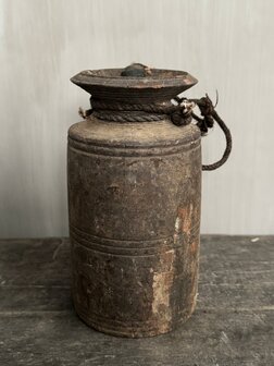 Nepalese kruik met deksel M4 (hoogte 21cm