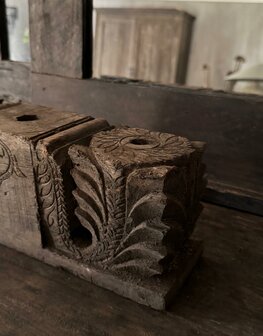 Ornament kandelaar snijwerk Aura Peeperkorn C