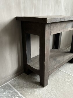Sidetable Olf Farm Aura Peeperkorn  (afhalen)