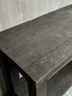 Sidetable Olf Farm Aura Peeperkorn  (afhalen)