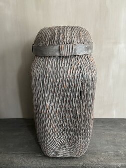 Chinese rieten mand met deksel XL B