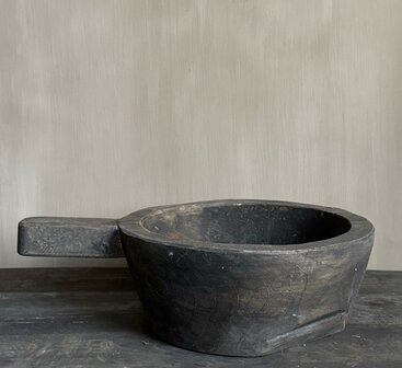 Houten schaal met handvat L