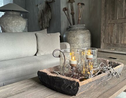 Oude houten bak| oude houten schaal