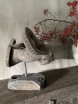 Houten ram op standaard A Luksa (afhalen)