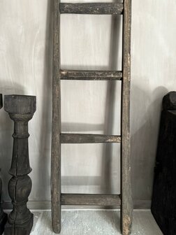 Oude houten ladder (afhalen)
