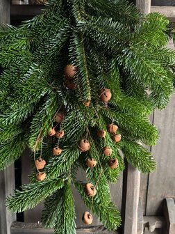 Tak met kerstbelletjes roest L