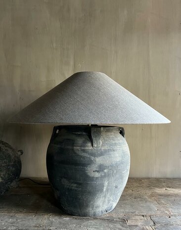 Chinese kruiklamp inclusief Chinese taupe lampenkap (afhalen)