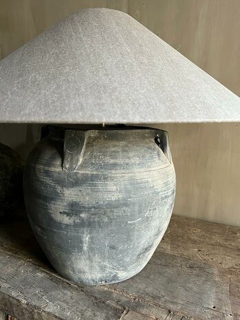 Chinese kruiklamp inclusief Chinese taupe lampenkap (afhalen)