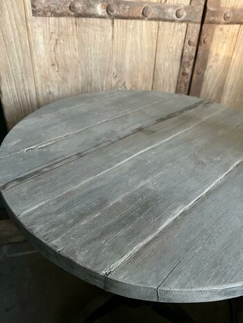 Wijntafel "dingklik" vergrijsd hout 60cm (afhalen)