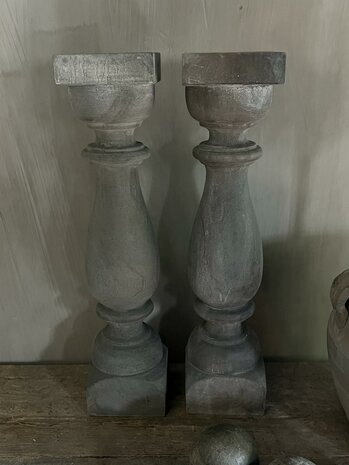 Baluster Luksa antique grey