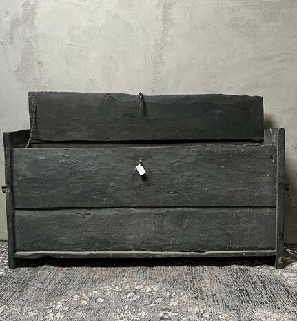Oude Himalaya box| Himalaya kist  Aura Peeperkorn  XL (afhalen)